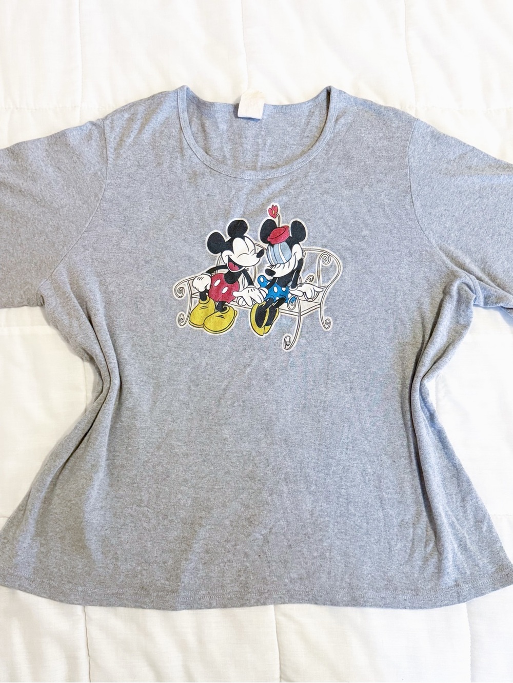 Disney y2k Mickey & Minnie Mouse graphic tee